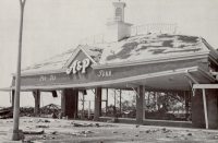 Front of the A and P Store (327 KB)