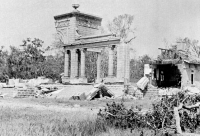 Merry Mansion After Hurricane Camille (215 KB)