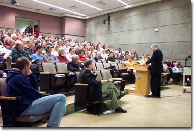 Dr. John Marburger speaks to audience at University of Colorado-Boulder